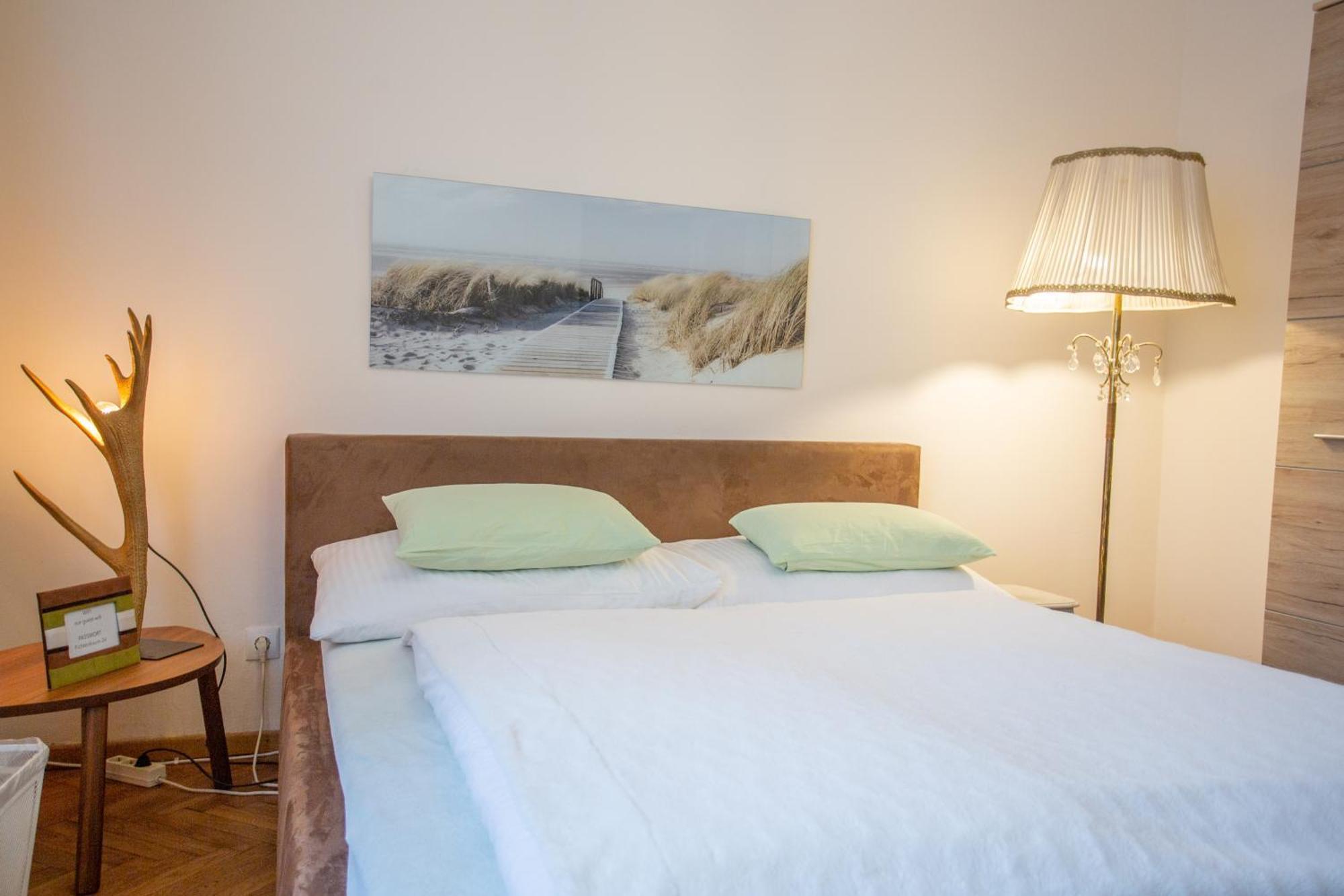 Huebsches Privatzimmer Mit Bad Perchtoldsdorf Buitenkant foto