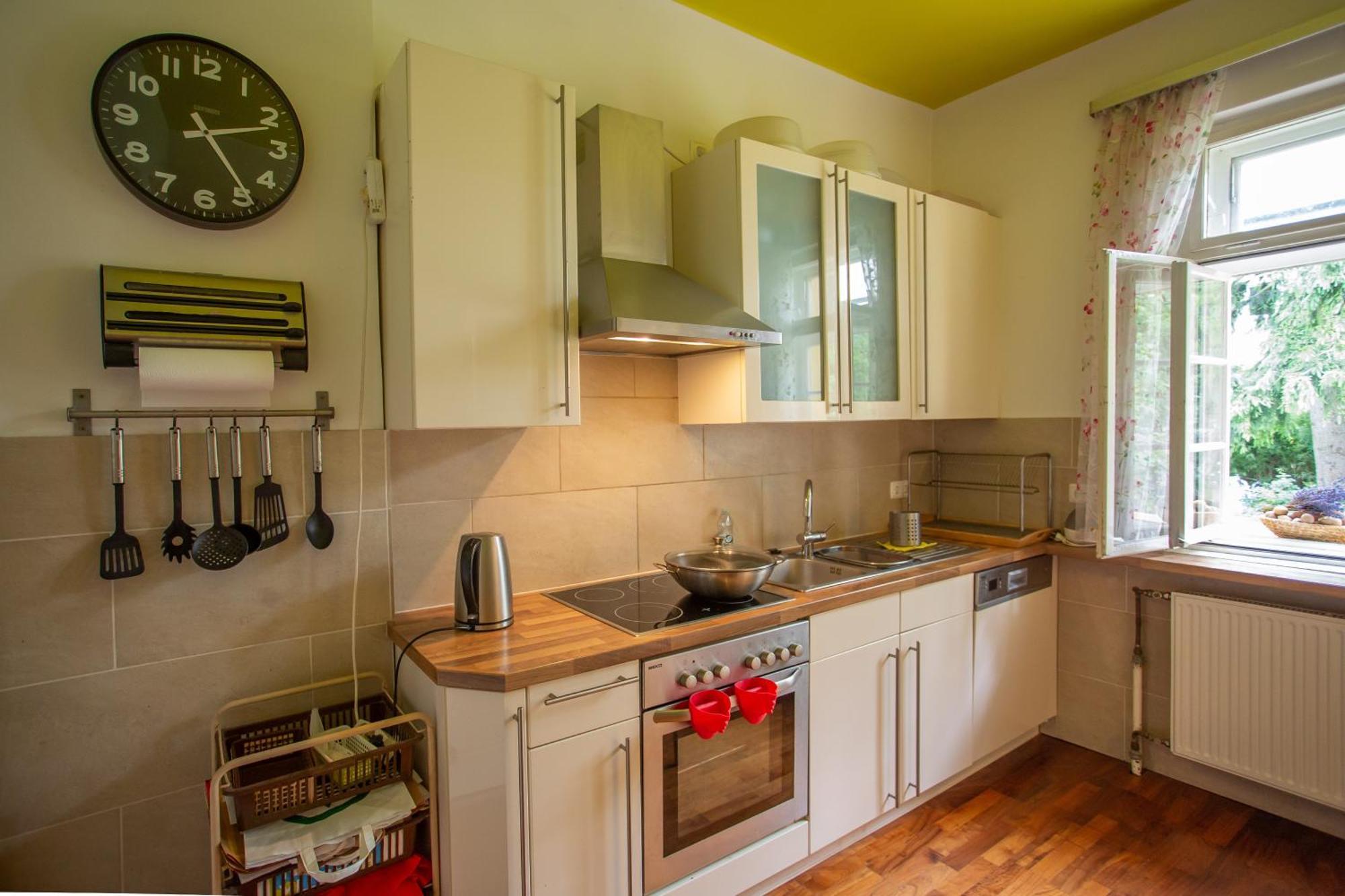 Huebsches Privatzimmer Mit Bad Perchtoldsdorf Buitenkant foto